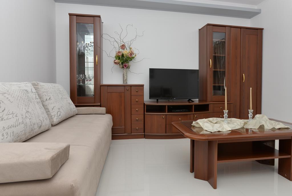 Ivana Apartments Makarska Exterior photo