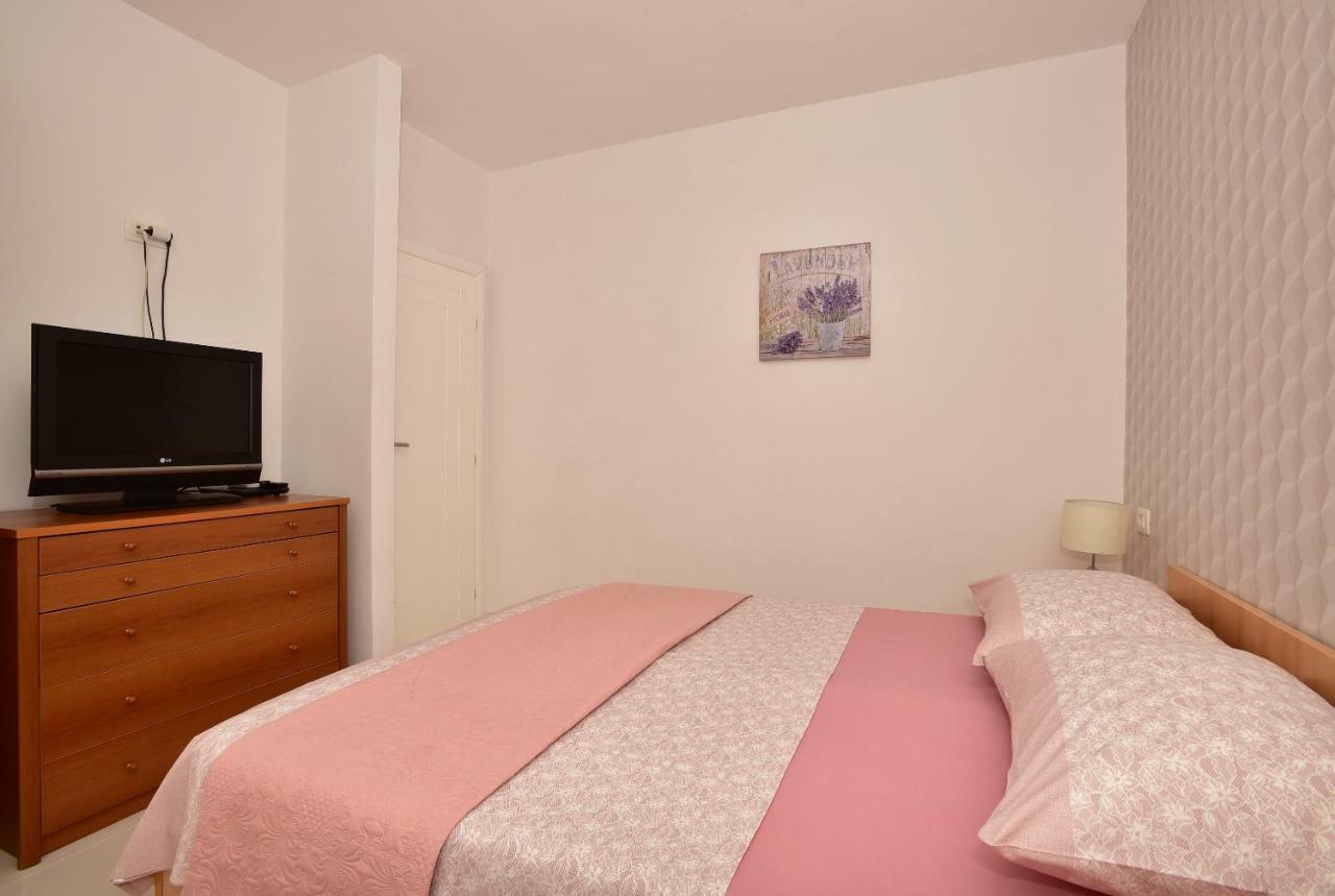 Ivana Apartments Makarska Exterior photo