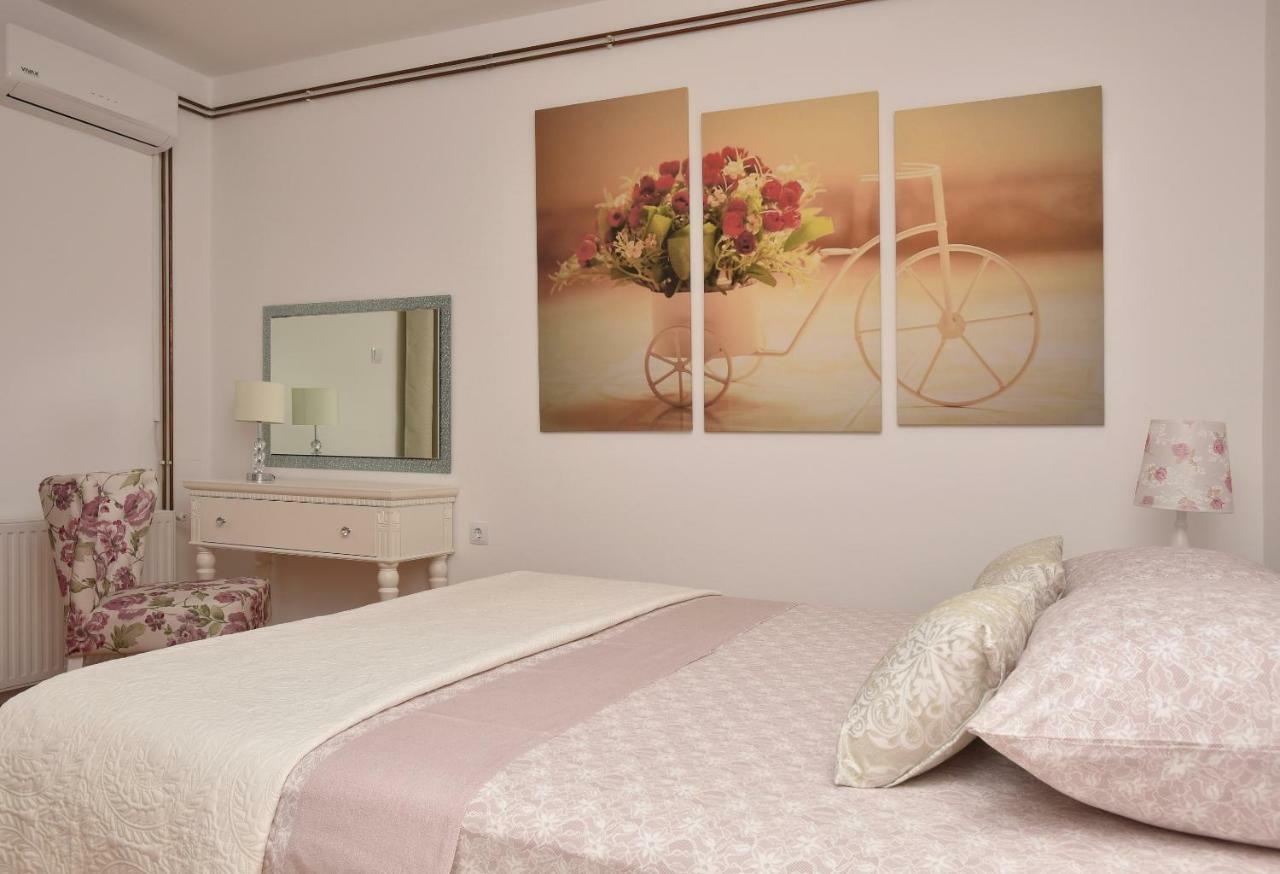 Ivana Apartments Makarska Exterior photo